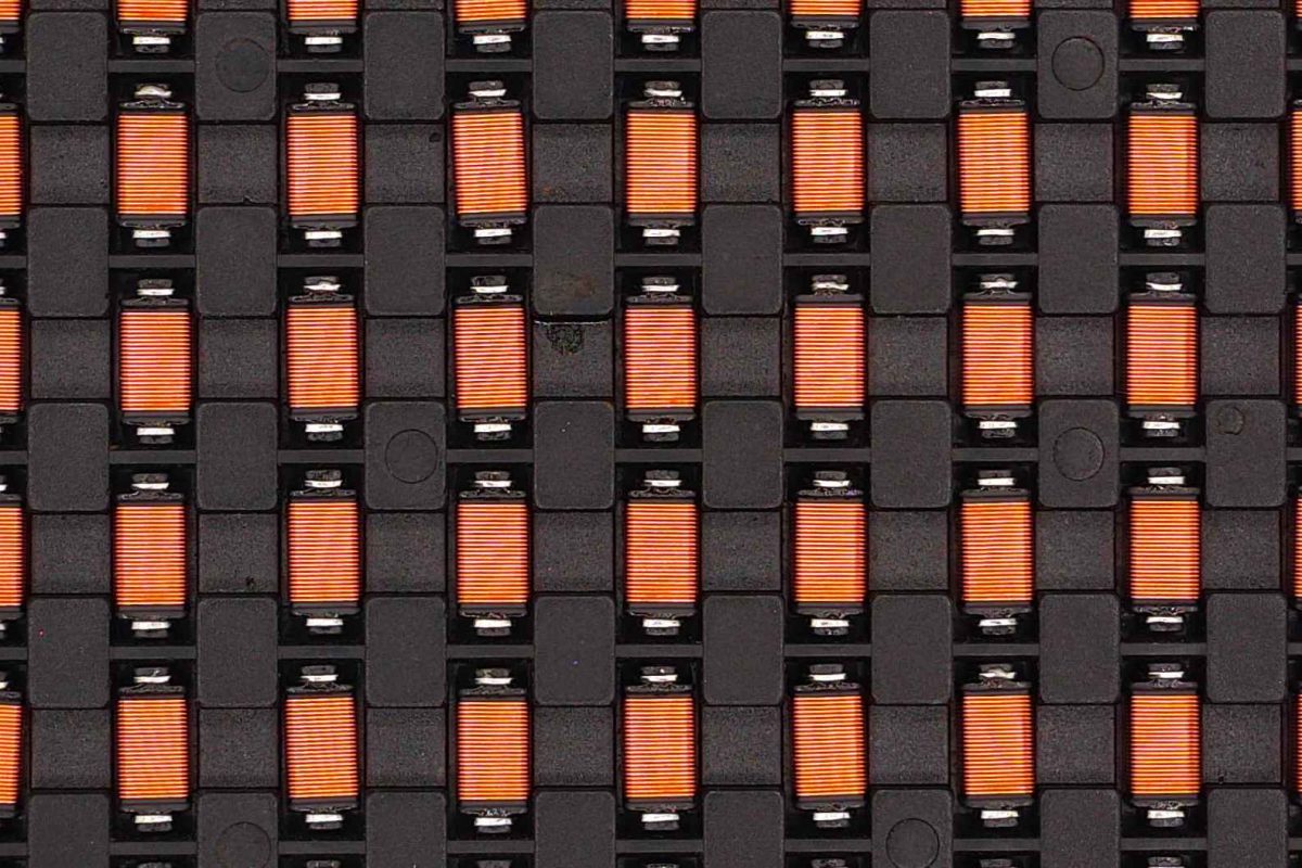 NEOTECH Distribution - perfect elements for your industry - Innovative inductive components that increase efficiency and reduce production costs - Neosid Distribution - induction elements, Coil, Coils, SMD Chokes, Chokes, ferrite, ferrites, cores, RFID transponder www.neotech.pl