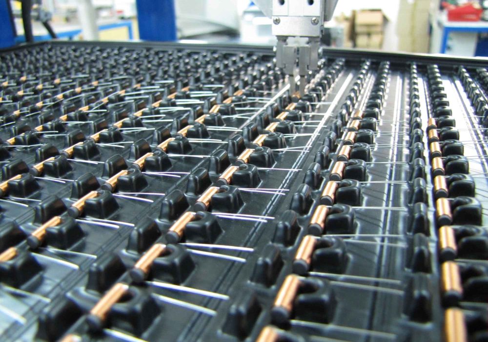 NEOTECH - Manufacturer of inductive components: coils and chokes, RFID components. Wire components. Manufacturer of machines and devices.