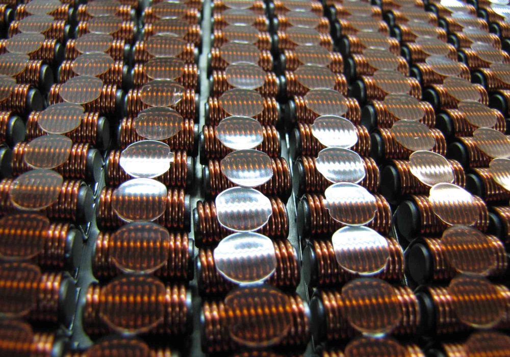 NEOTECH - Manufacturer of inductive components: coils and chokes, RFID components. Wire components. Manufacturer of machines and devices.