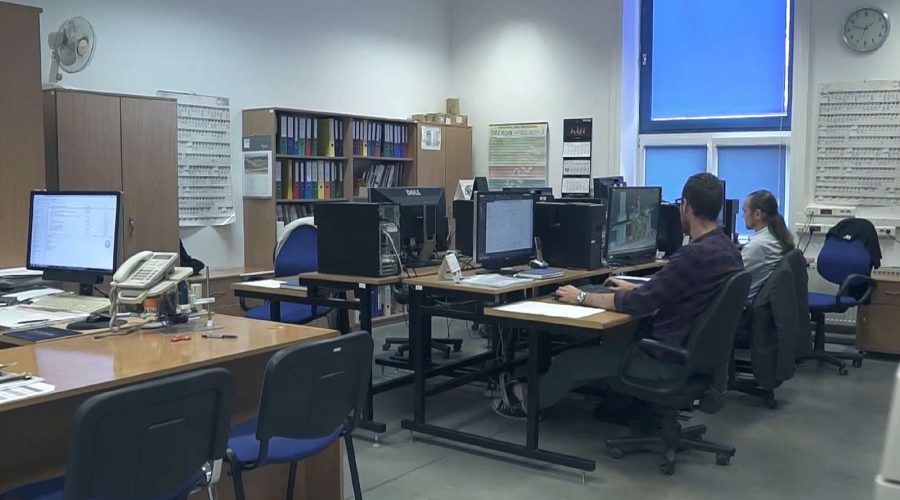 Manufacturer of inductive components: coils and chokes, RFID components. Wire components. Manufacturer of machines and devices. Representative of Neosid Pemetzrieder GmbH &Co. KG. in Poland. | NEOTECH