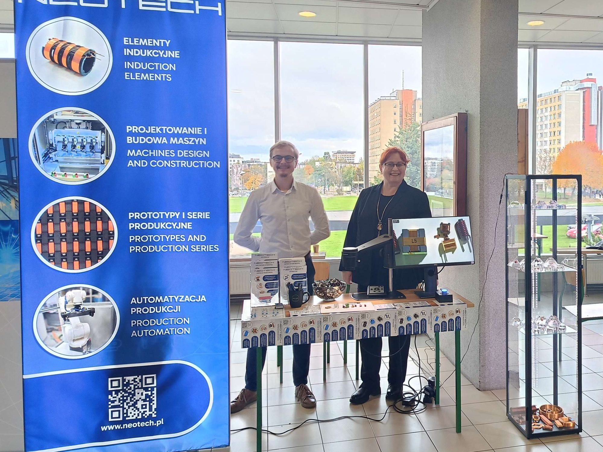 NEOTECH - Piknik Wydziału Elektrycznego PB. Nowoczesne technologie, współpraca z uczelnią, inspiracje i rozwój młodych inżynierów, praktyki, praktyka, staże, staż, praca. www.neotech.pl