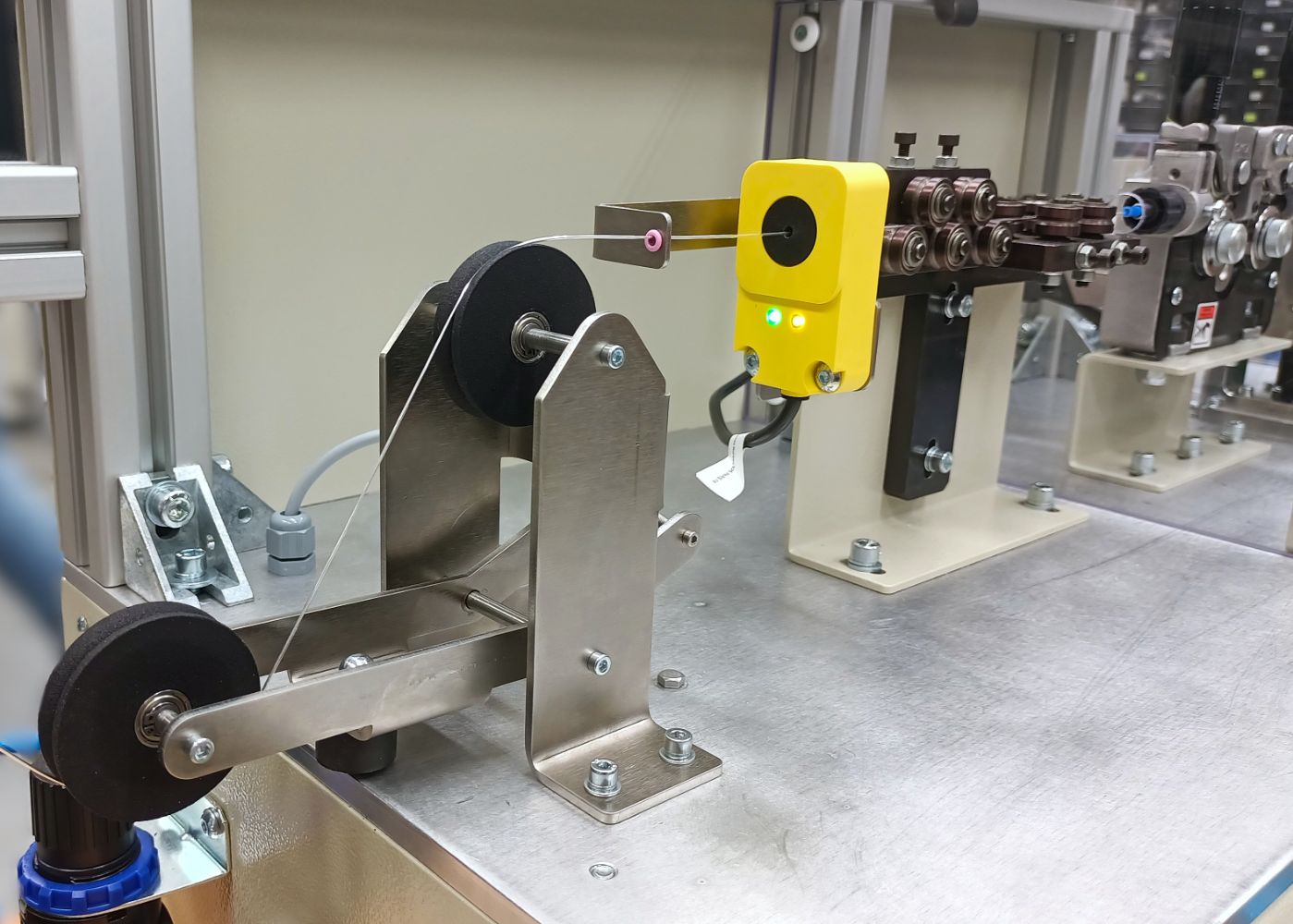 UCD-02 - Wire Measuring and Cutting Device - NEOTECH