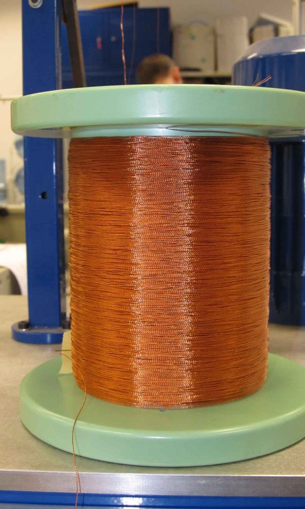Machines, Devices, Automation, Modernization. BLDC motors, www.neotech.pl | UDS-01 wire twisting machine | twisted wire