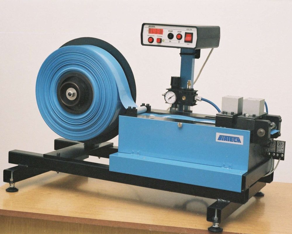 Machines, Devices, Automation, Modernization. BLDC motors, www.neotech.pl | UCR-010 cutting machine
