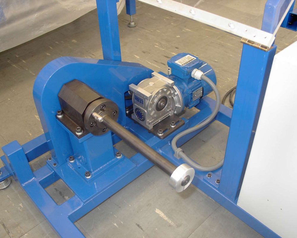 NEOTECH - Manufacturer of inductive components. Coils, Chokes, Antennas, Heaters, Transformers. www.neotech.pl/indukcyjne | Horizontal unwinder