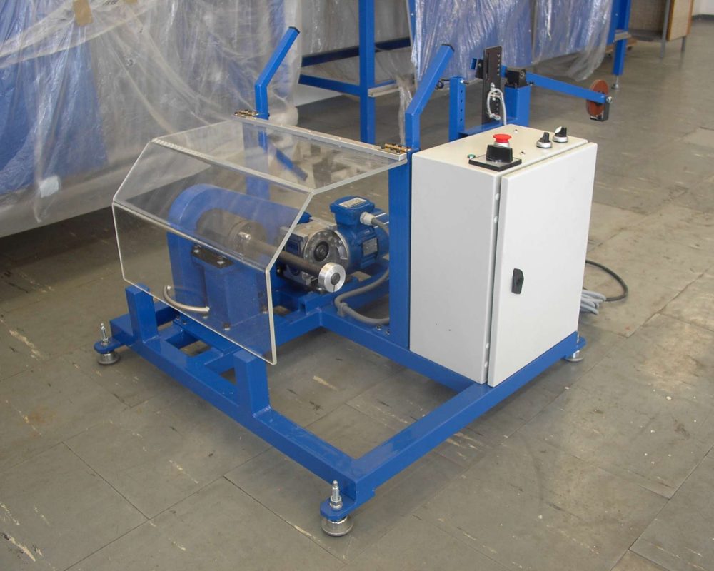 NEOTECH - Manufacturer of inductive components. Coils, Chokes, Antennas, Heaters, Transformers. www.neotech.pl/indukcyjne | Horizontal unwinder