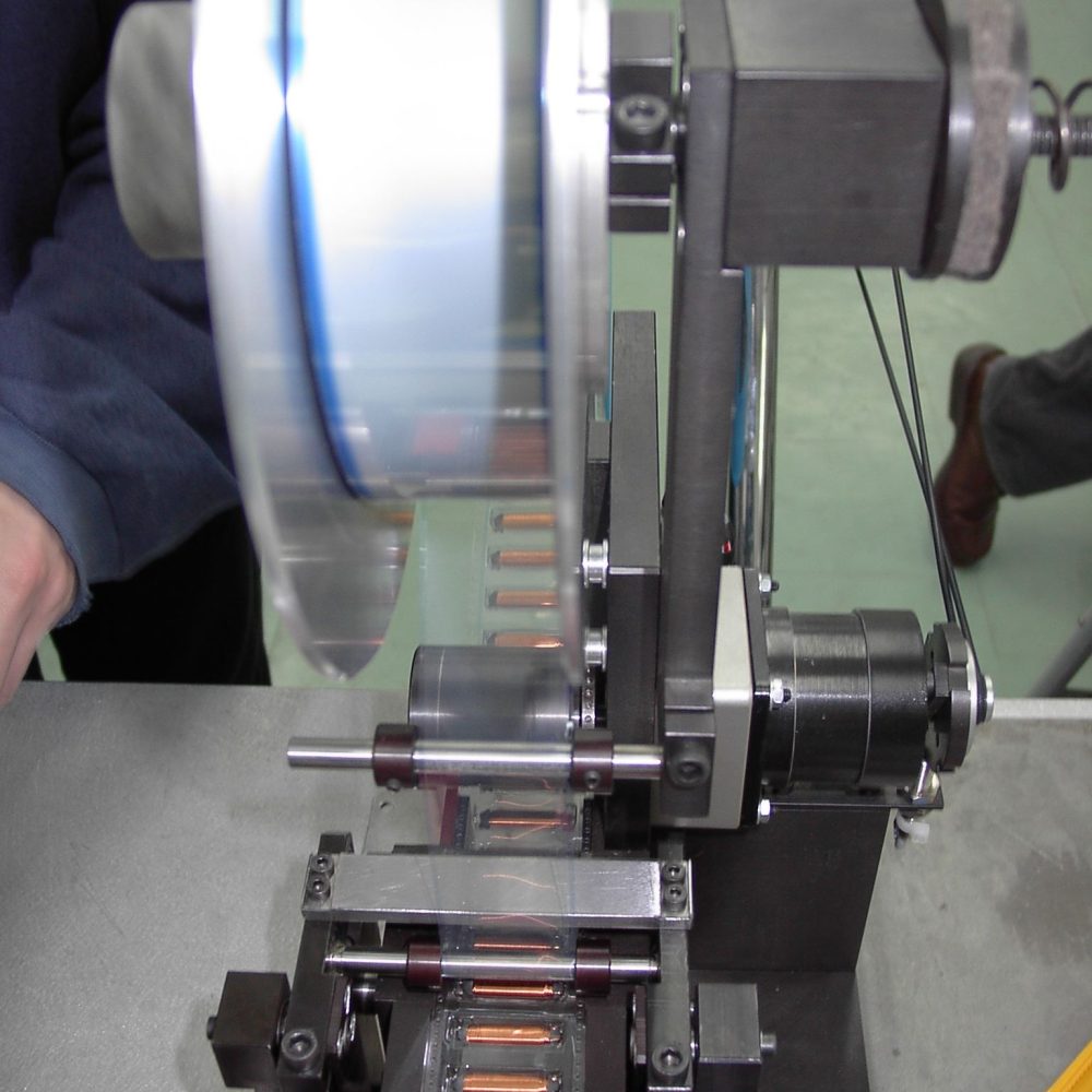 NEOTECH - Manufacturer of machines and inductive components. Winders, robotics, automation. Coils, Cylindrical chokes, Antennas, Heaters, Transformers. www.neotech.pl/maszyny/en