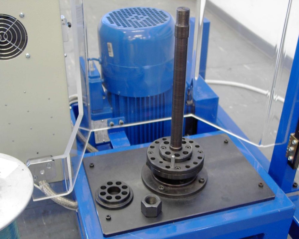 NEOTECH - Manufacturer of inductive components. Coils, Chokes, Antennas, Heaters, Transformers. www.neotech.pl/indukcyjne | String unwinder