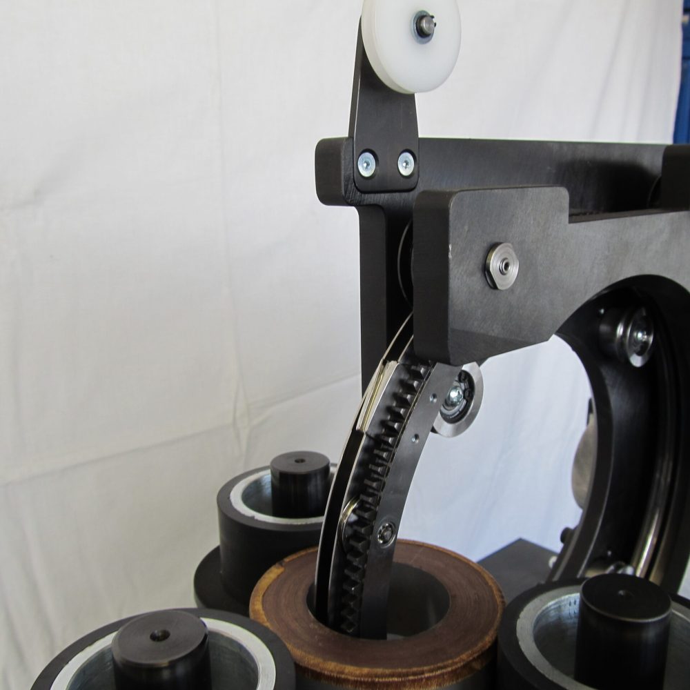 Machines, Devices, Automation, Modernization www.neotech.pl | toroidal winder heads