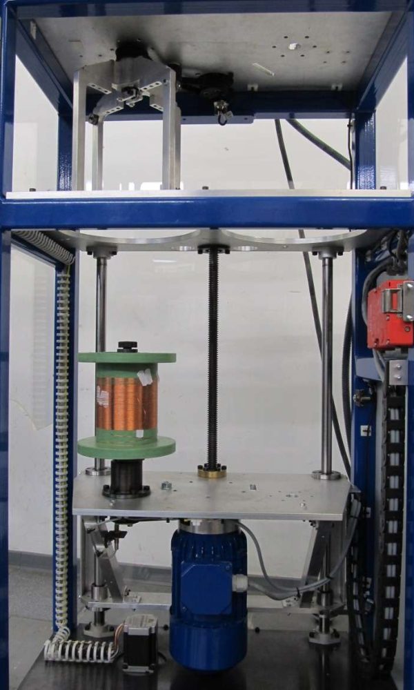 Machines, Devices, Automation, Modernization. BLDC motors, www.neotech.pl | UDS-01 wire twisting machine