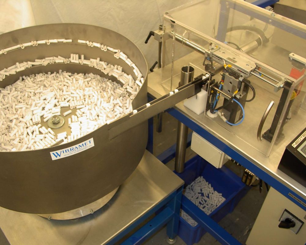 Machines, Devices, Automation, Modernization. BLDC motors, www.neotech.pl | UDN-01 printing device