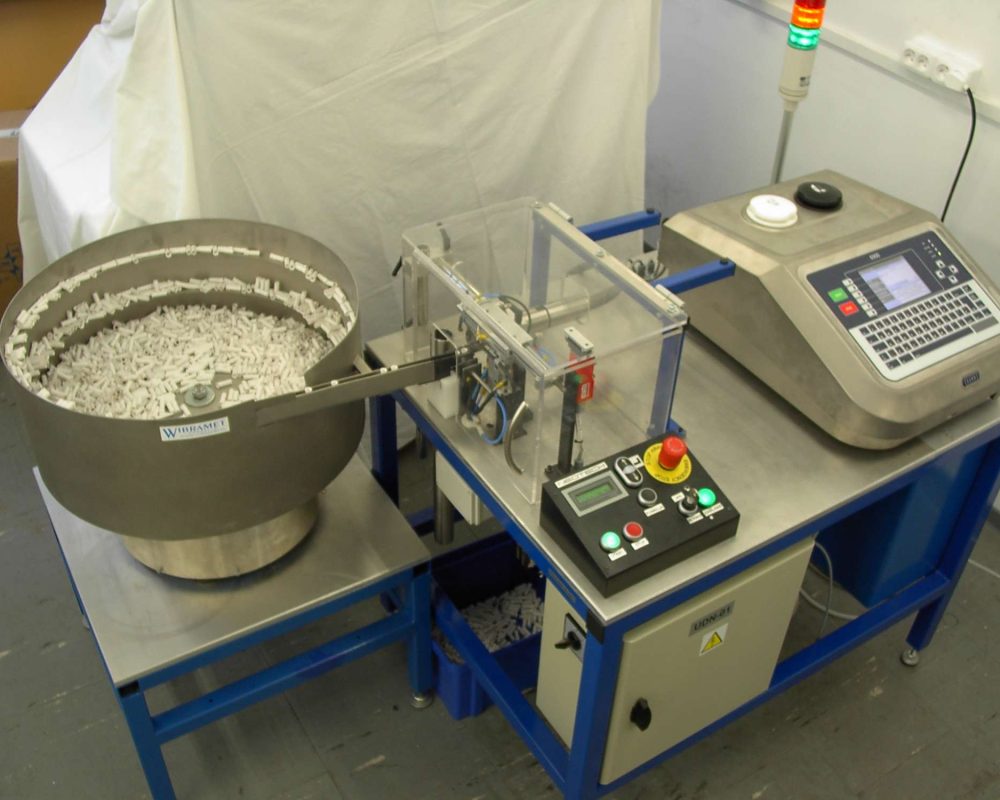 Machines, Devices, Automation, Modernization. BLDC motors, www.neotech.pl | UDN-01 printing device