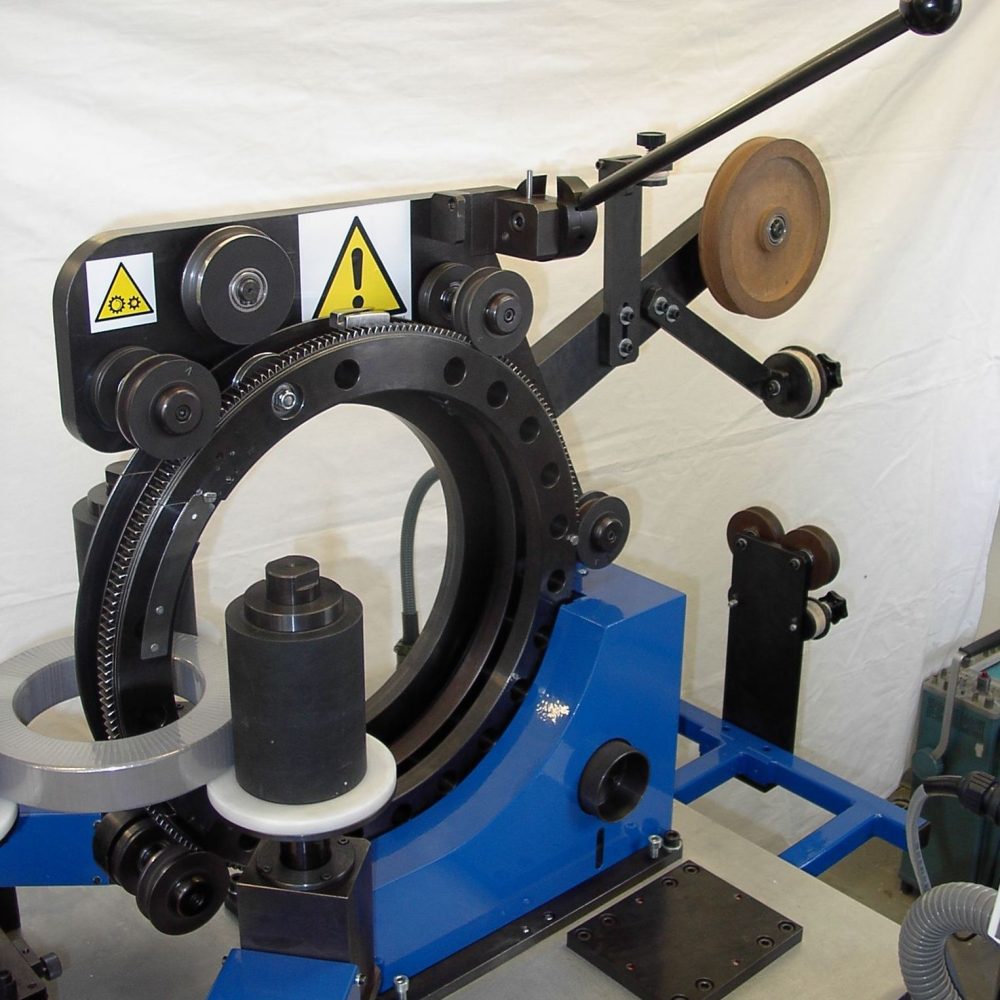 Machines, Devices, Automation, Modernization www.neotech.pl | toroidal winder heads