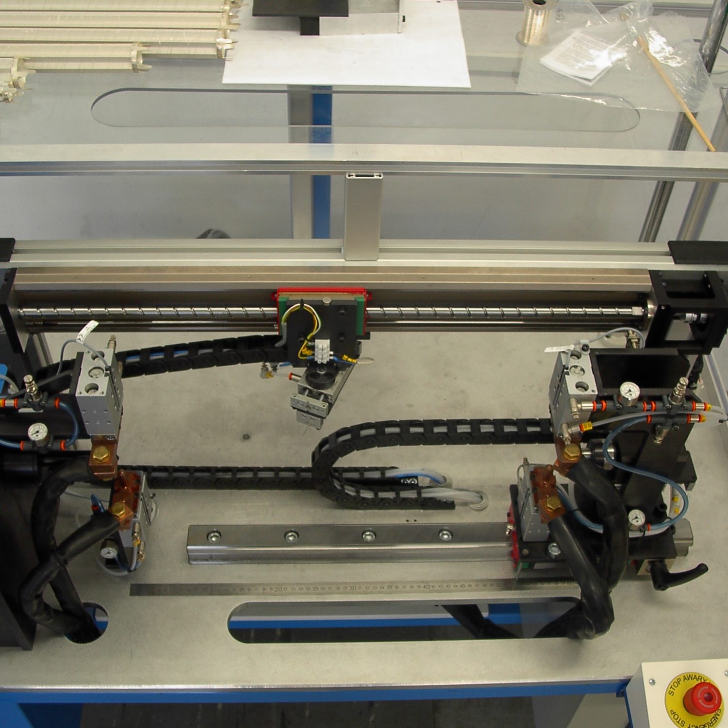 Maszyny, Urządzenia, Automatyzacja, Modernizacja www.neotech.pl | NBW-01 urządzenie do nawijania bezpieczników HV