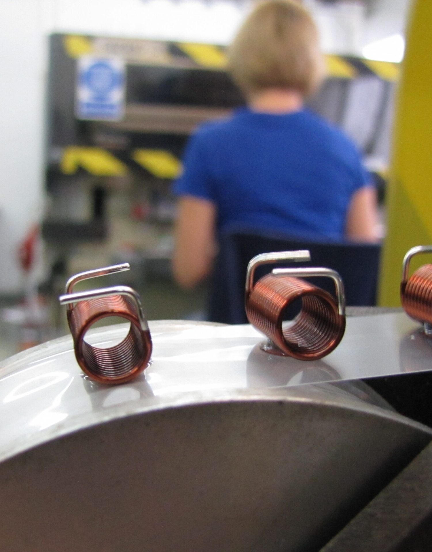 Manual vs. automatic coil winding – where is the profitability threshold?