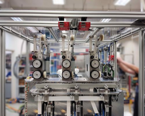 Maszyny, Urządzenia, Automatyzacja, Modernizacja. Silniki BLDC, www.neotech.pl | Nawijarka silnik NBS-01