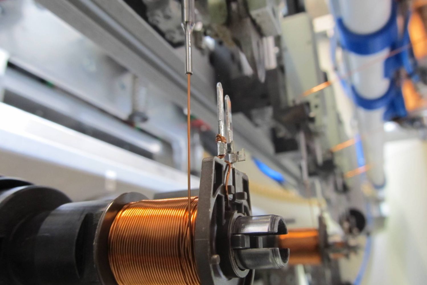 CNW-204 NEOTECH Maszyny, Urządzenia, Automatyzacja, Modernizacja www.neotech.pl | Nawijarka wielowrzecionowa | multi-spindle winder