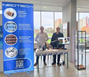NEOTECH - Piknik Wydziału Elektrycznego PB. Nowoczesne technologie, współpraca z uczelnią, inspiracje i rozwój młodych inżynierów, praktyki, praktyka, staże, staż, praca. www.neotech.pl