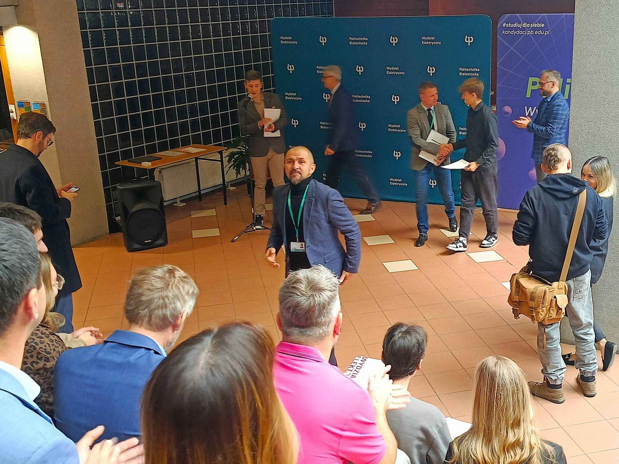 NEOTECH - Piknik Wydziału Elektrycznego PB. Nowoczesne technologie, współpraca z uczelnią, inspiracje i rozwój młodych inżynierów, praktyki, praktyka, staże, staż, praca. www.neotech.pl